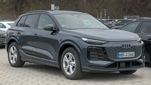 Audi SQ6 Sportback e-tron (MY25)