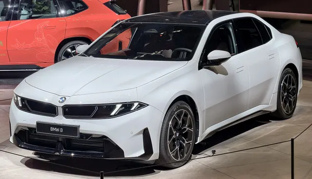 BMW i3 40 xDrive (MY27)