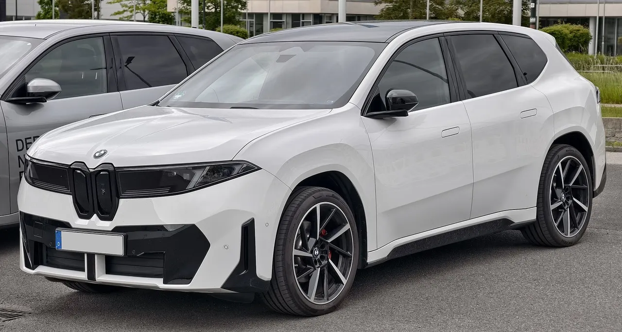 BMW iX3 50 xDrive (MY26)
