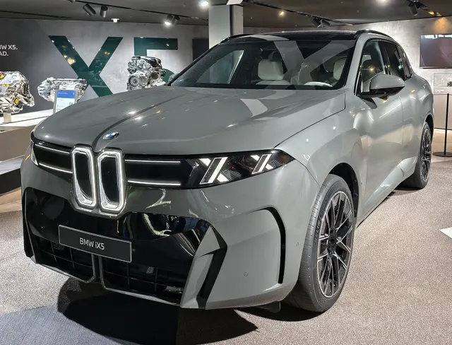BMW iX5 60 xDrive (MY27)