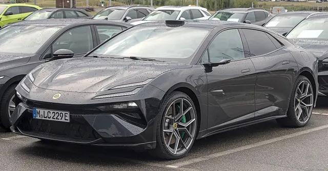 Lotus Emeya 900