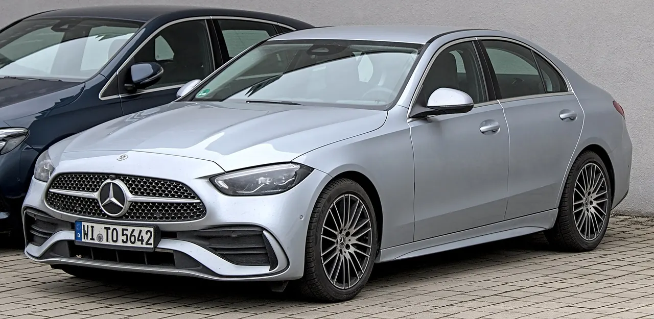 Mercedes-Benz C 400 4MATIC