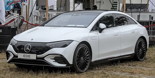 Mercedes-Benz EQE SUV 500 4MATIC (MY25)