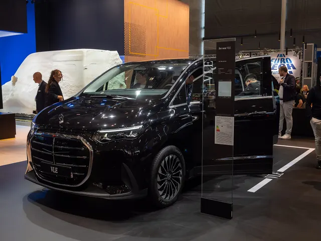 Mercedes-Benz VLE 300
