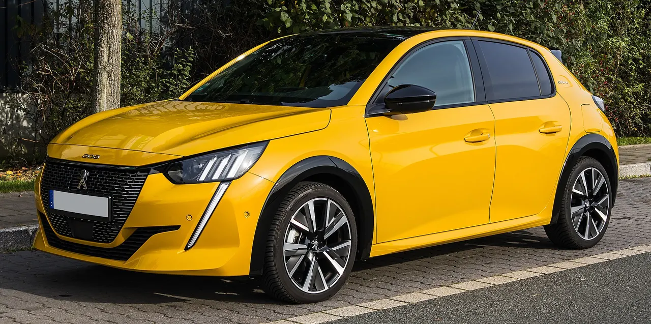 Peugeot e-208 GTi (MY26)
