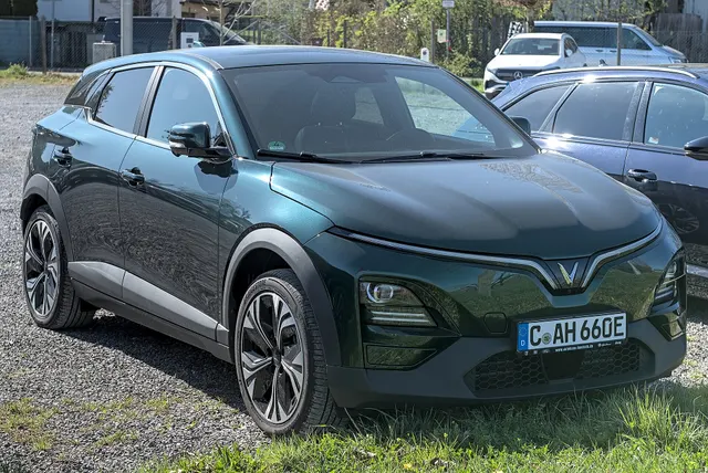 VinFast VF 6 Eco