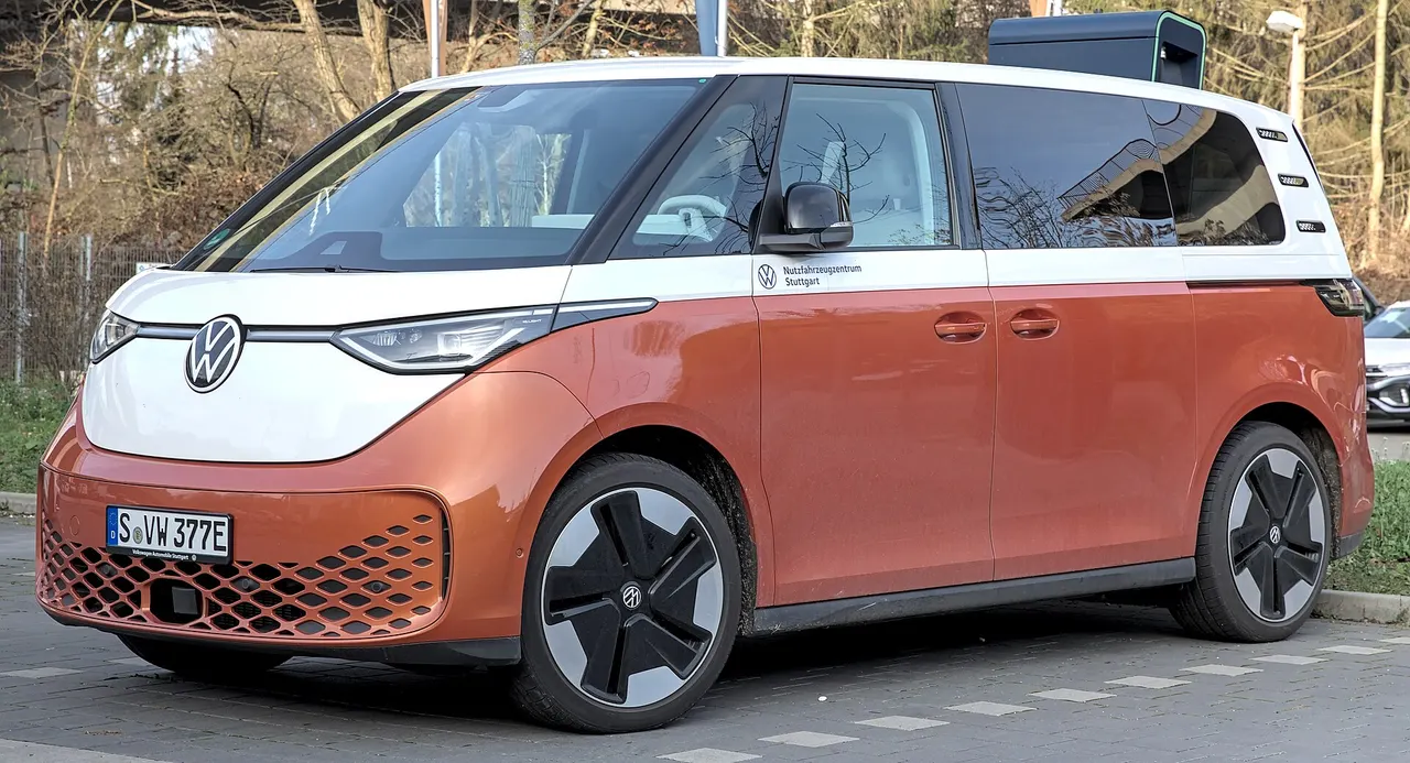 Volkswagen ID. Buzz LWB Pro (MY27)